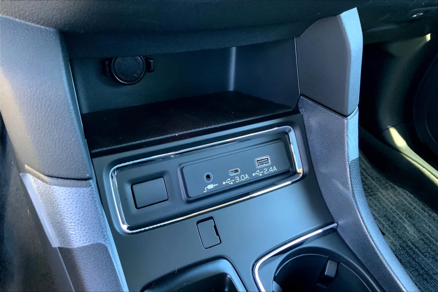 2025 Subaru Ascent Onyx Edition photo 17
