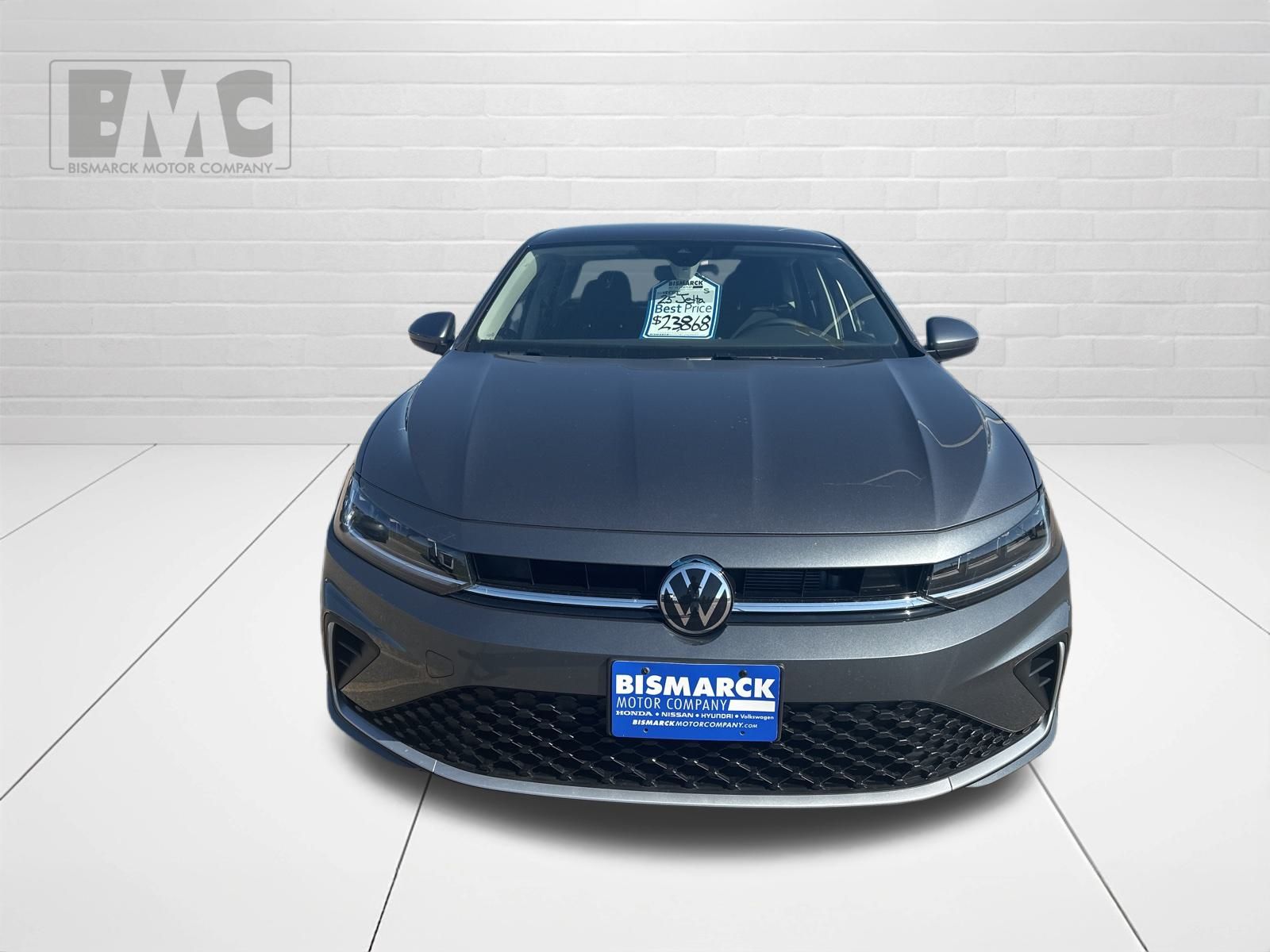 2025 Volkswagen Jetta 1.5T S photo 3
