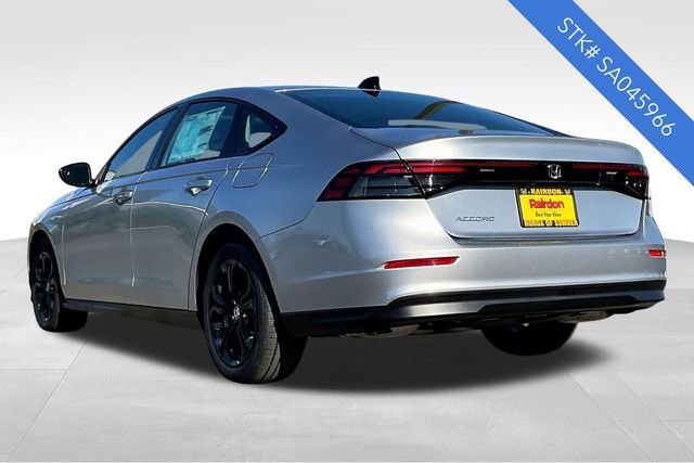 2025 Honda Accord SE photo 2