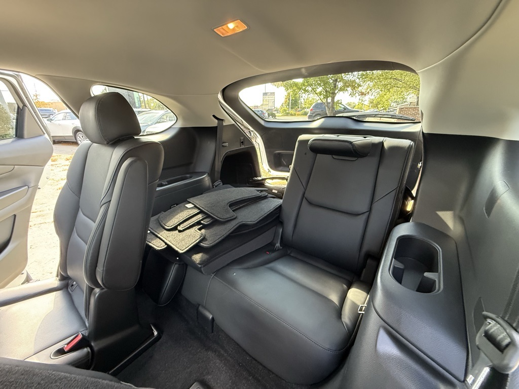 2023 Mazda CX-9 Touring photo 4