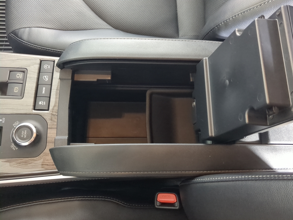 2022 Toyota Highlander Limited photo 25