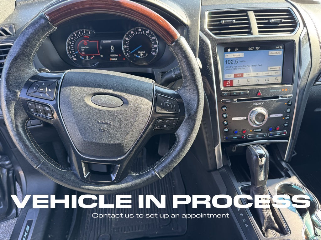 2018 Ford Explorer Platinum photo 15