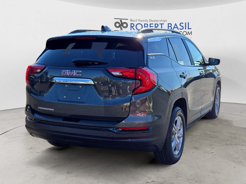 2021 Gmc Terrain SLE photo 4