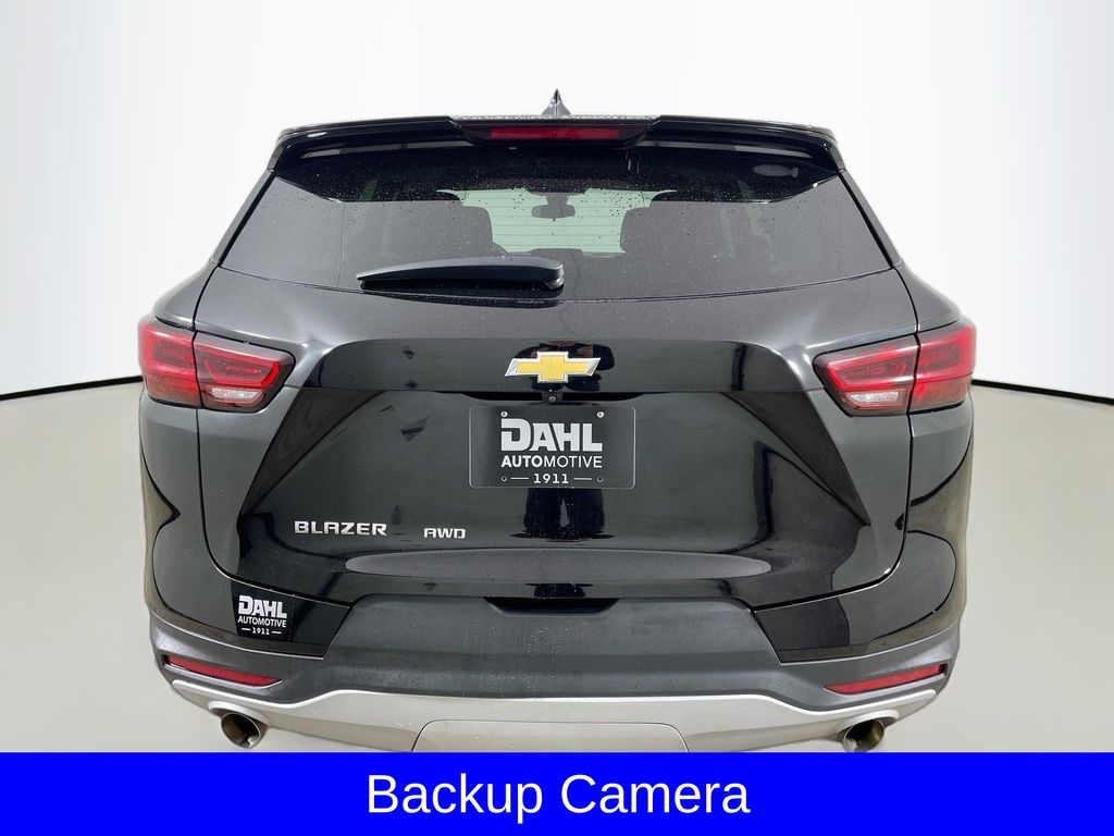 2023 Chevrolet Blazer 2LT photo 2