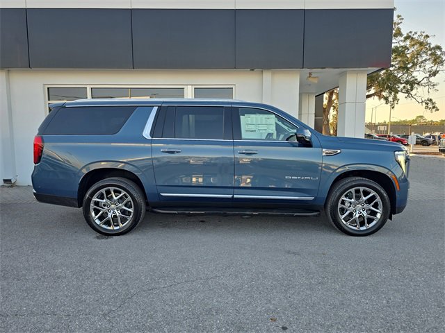 2026 Gmc Yukon XL Denali photo 4