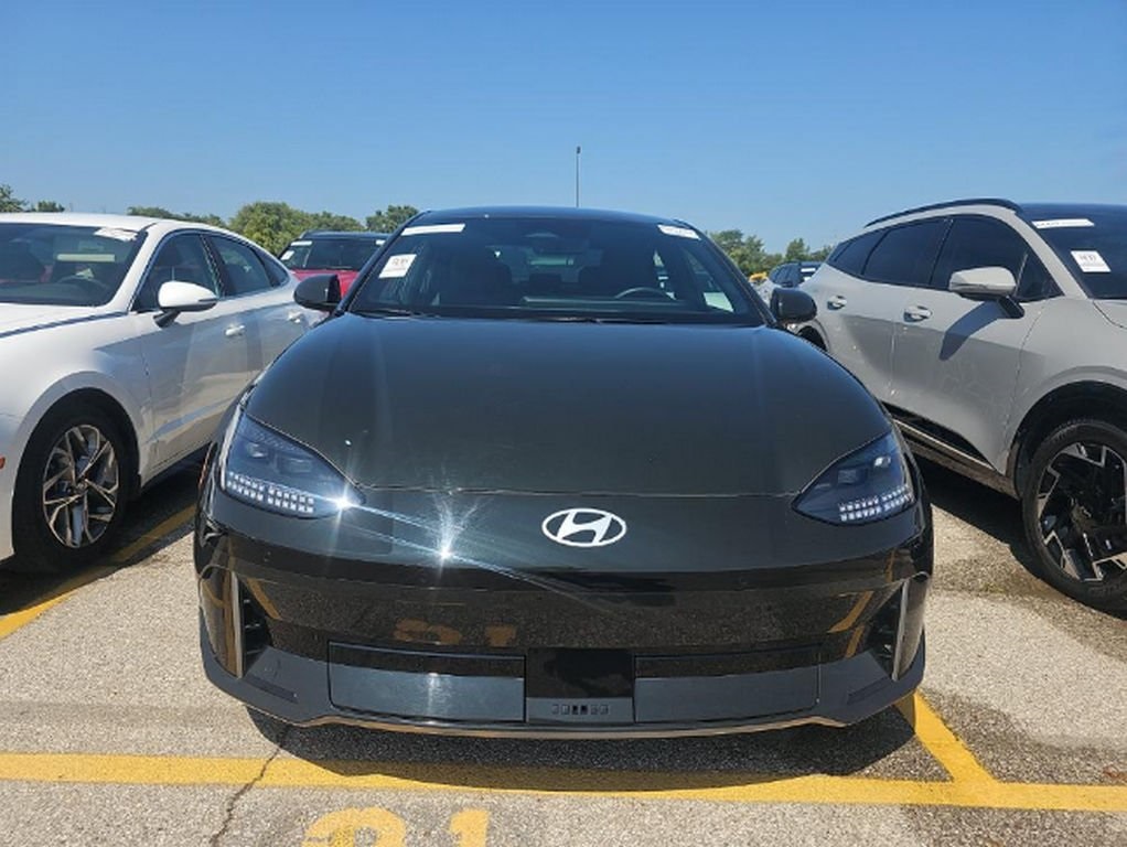 Used 2023 Hyundai IONIQ 6 SEL with VIN KMHM34AA0PA050016 for sale in Parma, OH