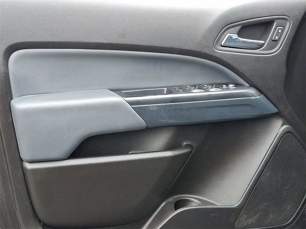 2018 Chevrolet Colorado Z71 photo 13