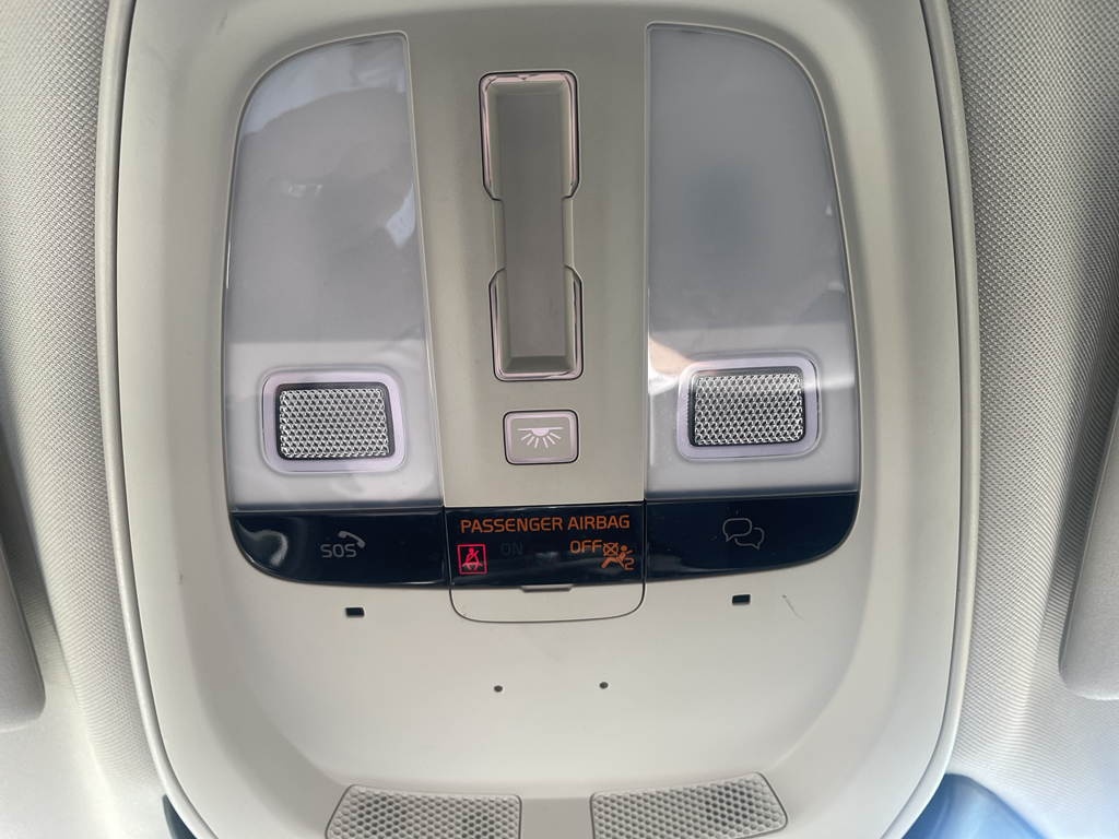 2024 Volvo S60 B5 Core photo 25