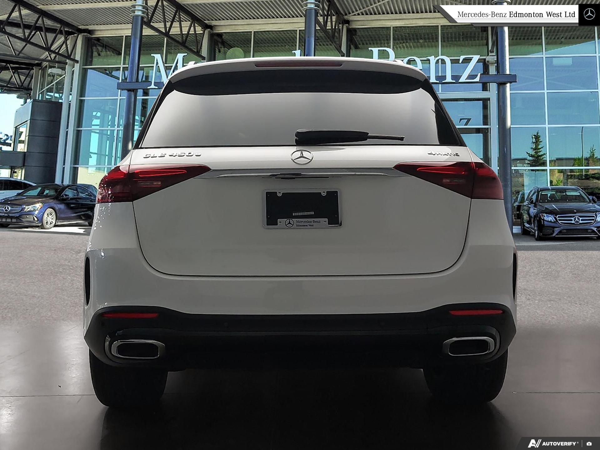 2025 Mercedes Benz GLE 450e 4MATIC photo 3