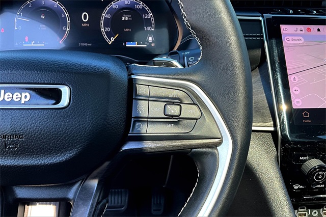 2022 Jeep Grand Cherokee Limited photo 11