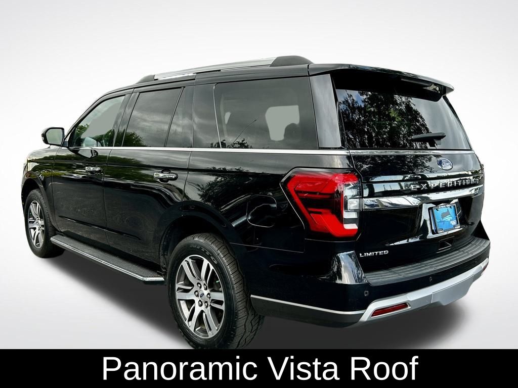 2022 Ford Expedition Limited photo 2