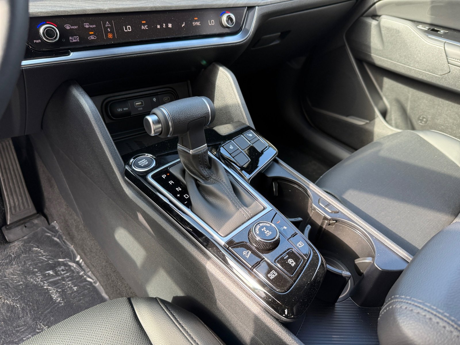 2025 Kia Sportage X-Line photo 13