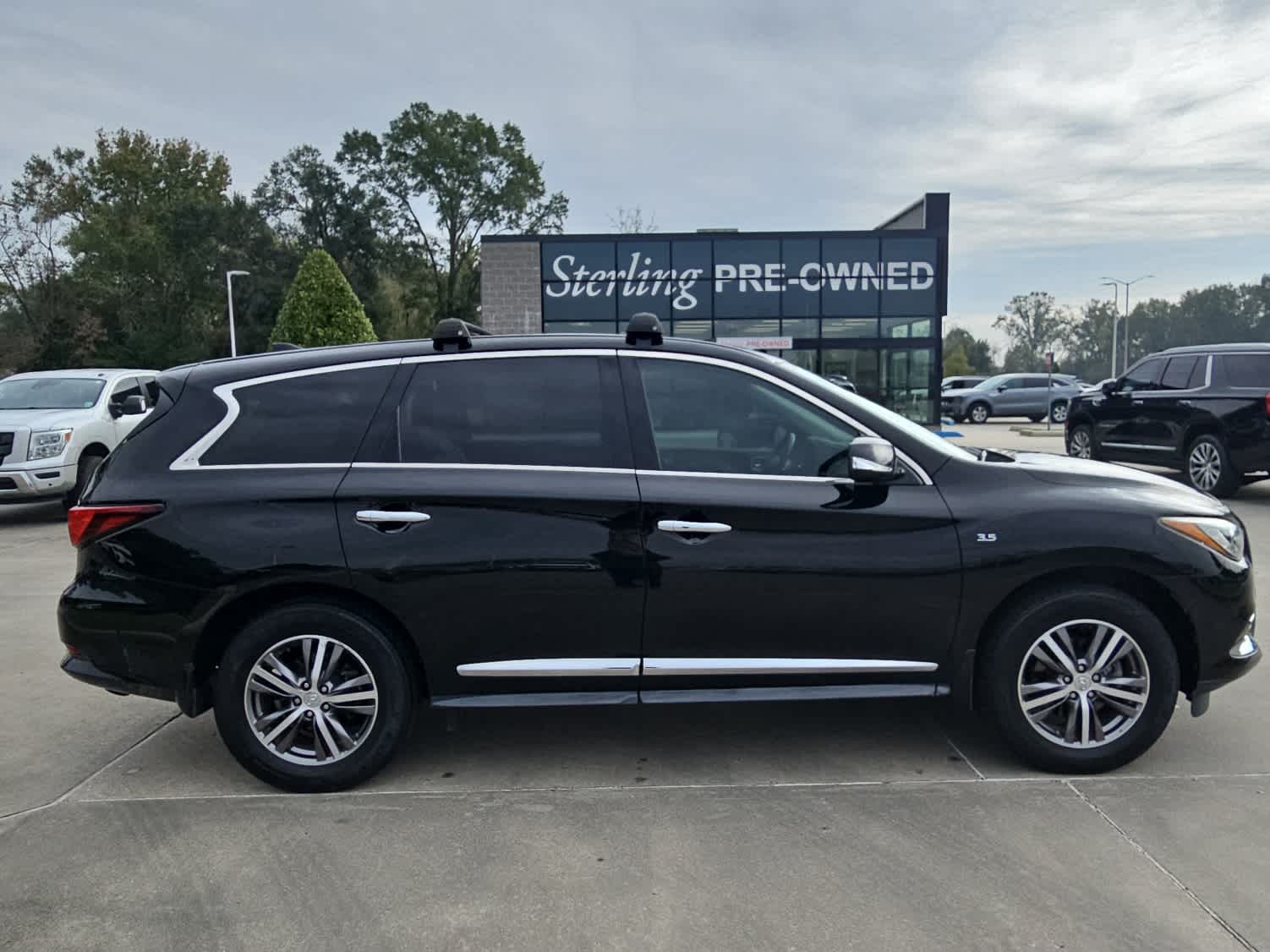 2020 INFINITI QX60 PURE's photo