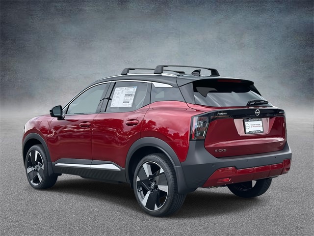 2025 Nissan Kicks SR photo 4