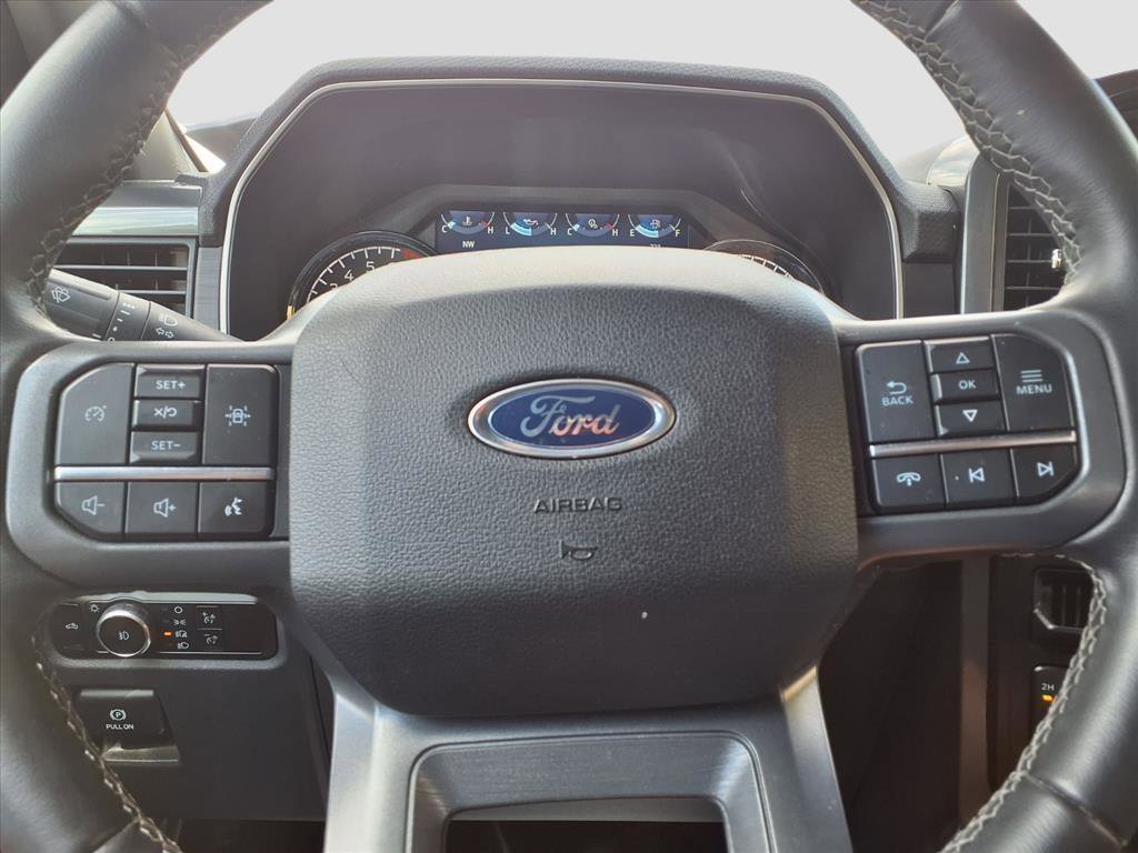 2023 Ford F-150 XLT photo 24