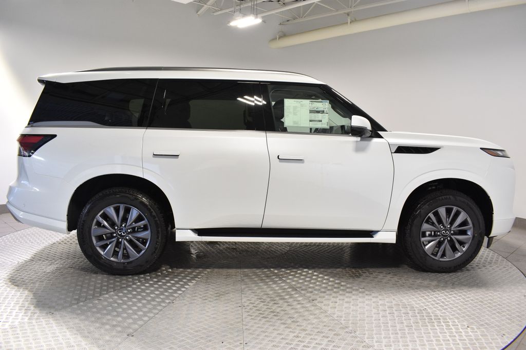 2026 Infiniti QX80 Pure photo 5