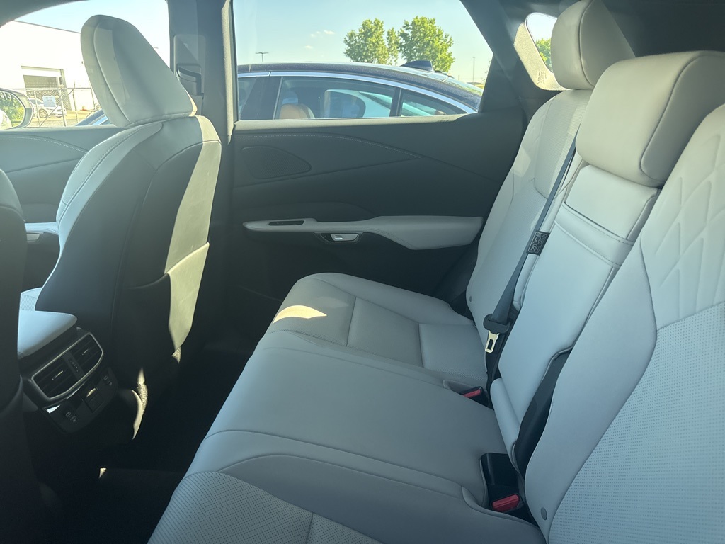 2024 Lexus RX 350 photo 9