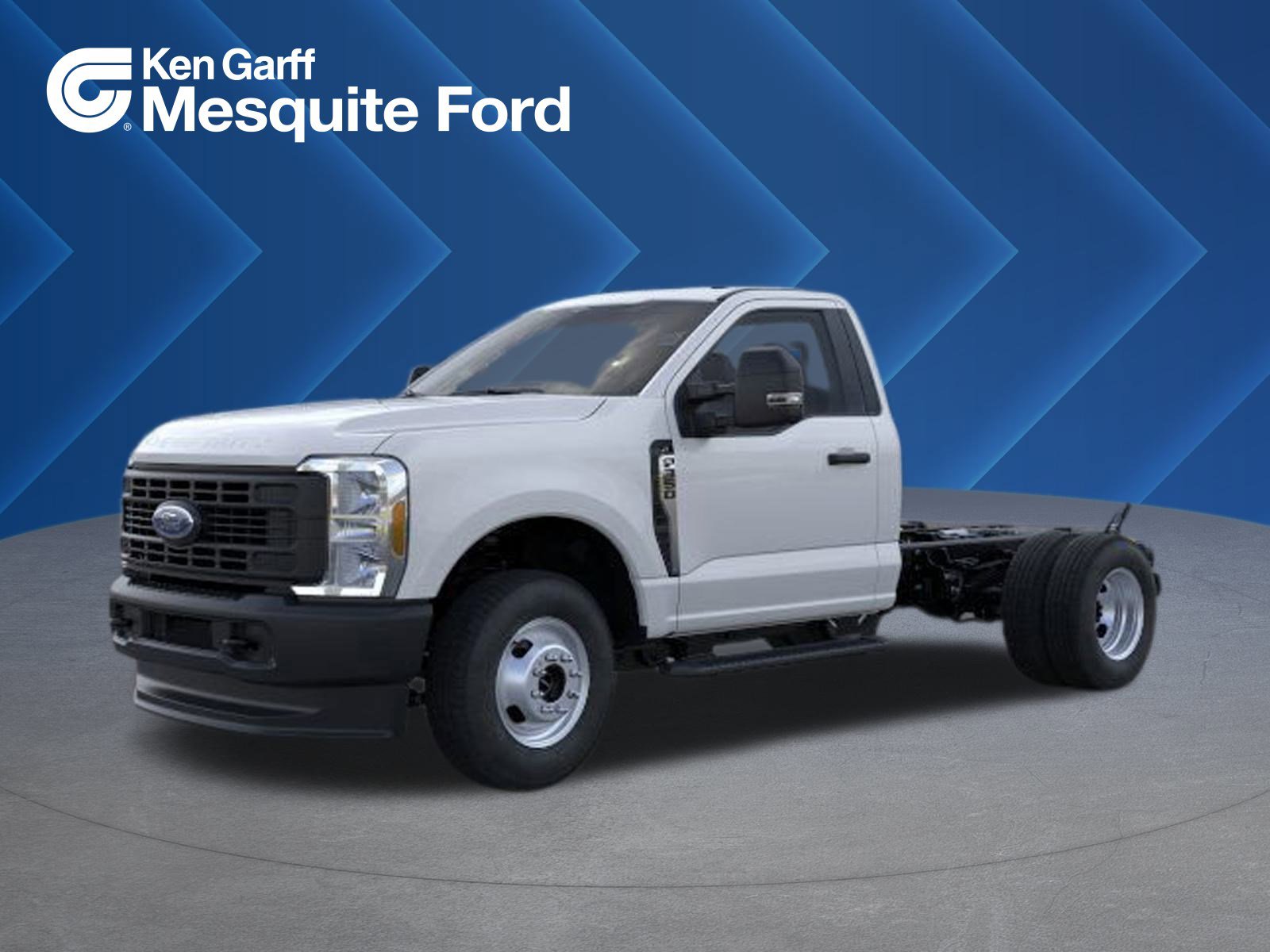 2026 Ford F-350 Super Duty Chassis Cab XL's photo