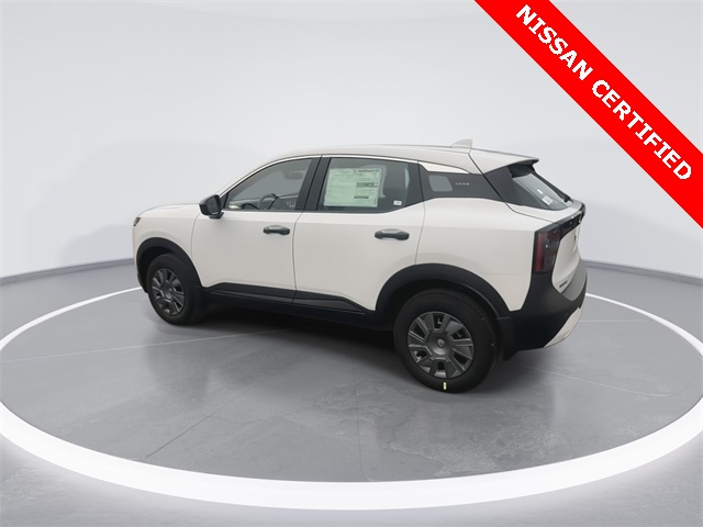 2025 Nissan Kicks S photo 3