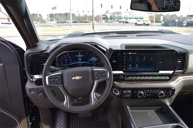 2025 Chevrolet Silverado 2500HD LT photo 18