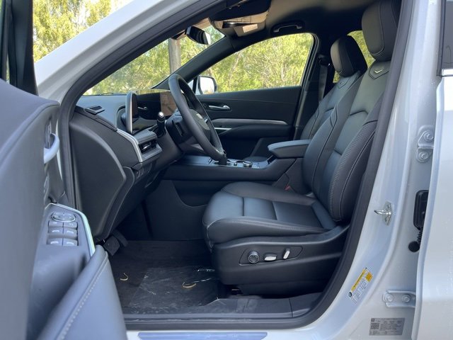 2025 Cadillac XT4 Premium Luxury photo 11