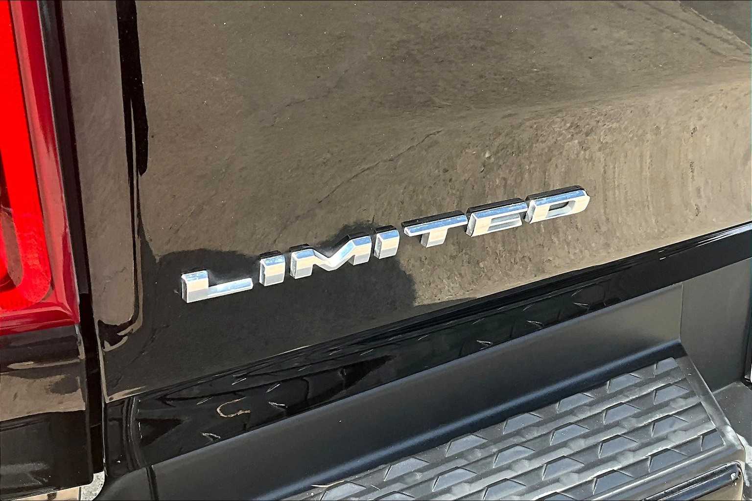 2020 Ram 1500 Limited photo 29