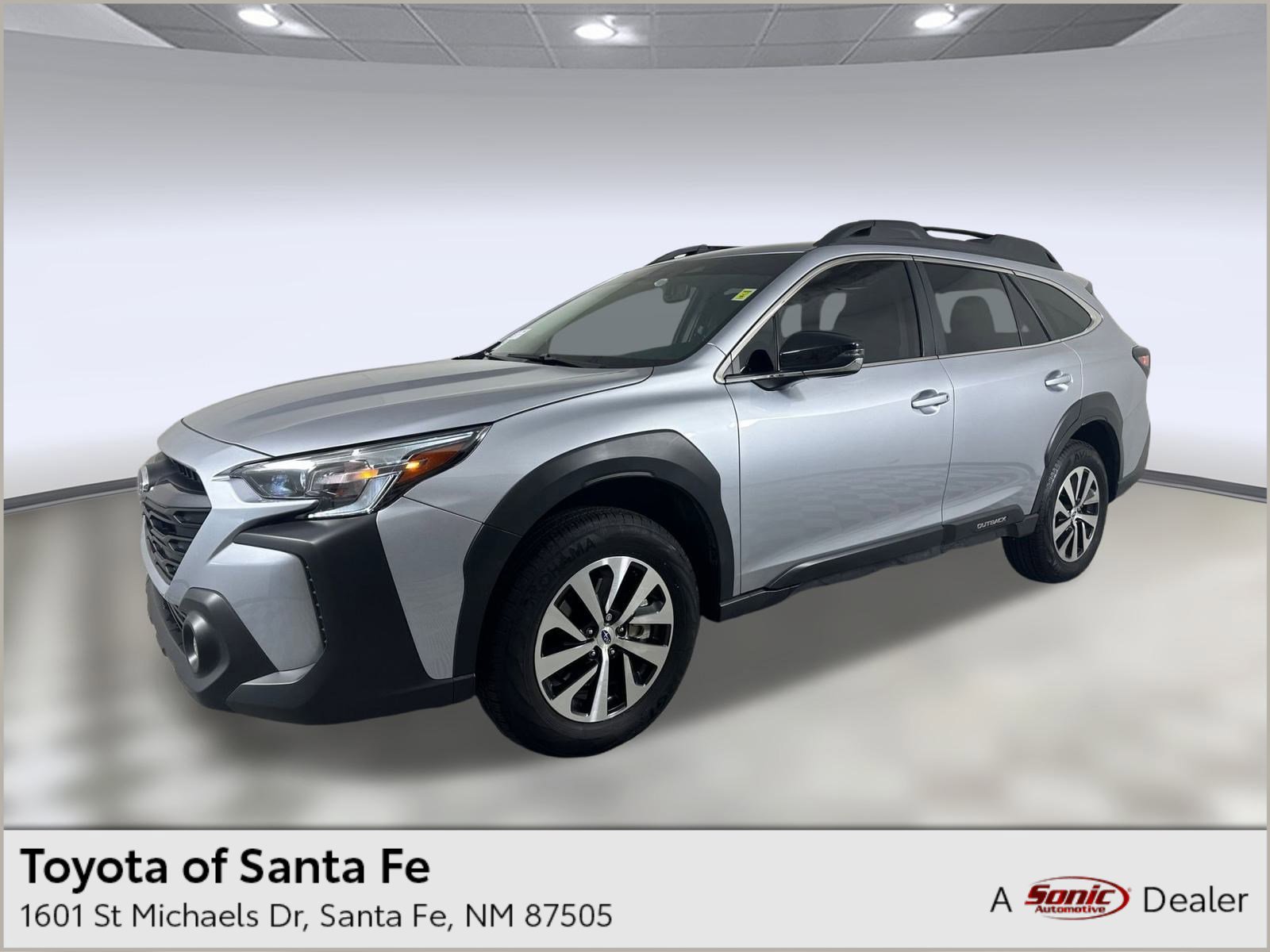 2025 Subaru Outback Premium's photo