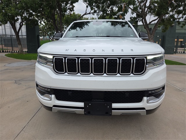 2023 Jeep Wagoneer L Series II photo 3