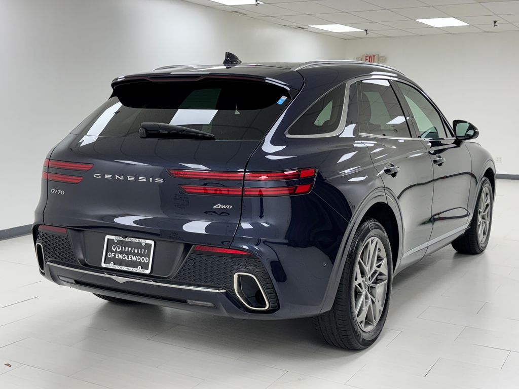 2023 Genesis GV70 2.5T photo 8