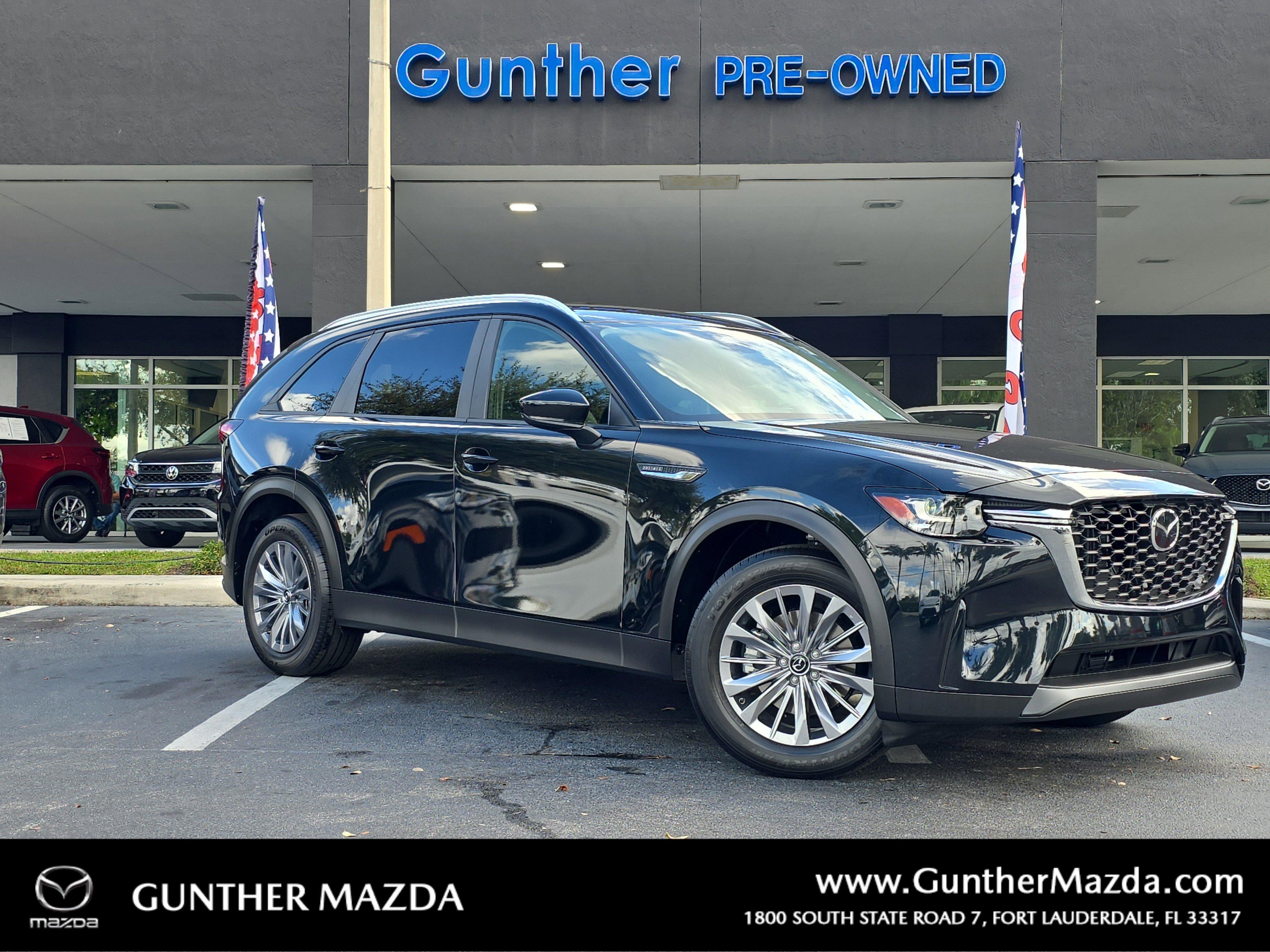 2025 Mazda CX-90 Select's photo