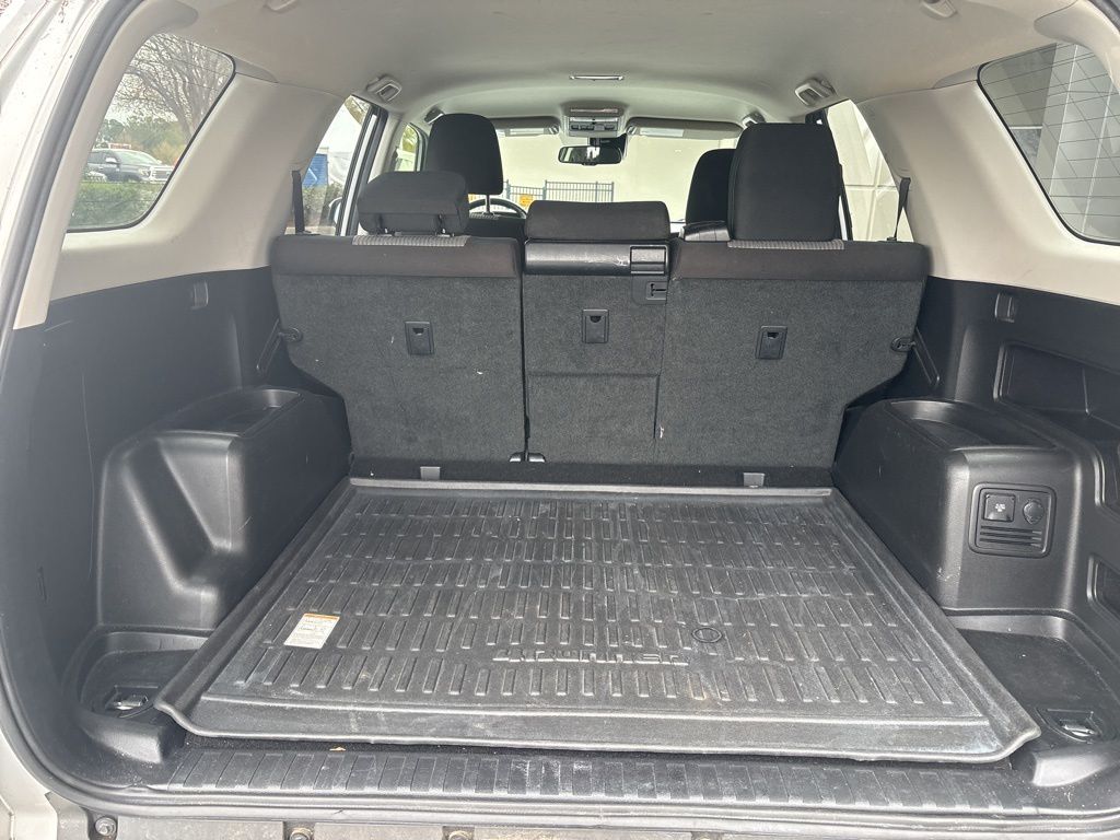 2020 Toyota 4Runner SR5 Premium photo 3