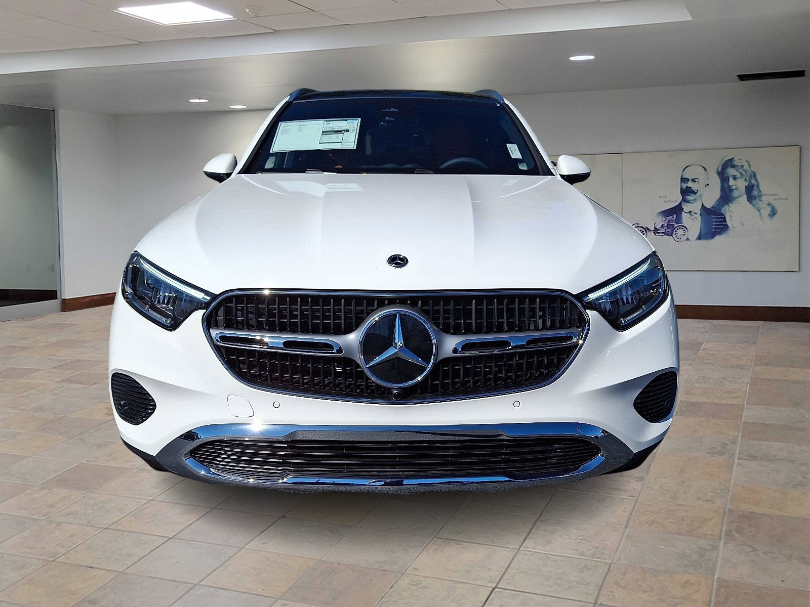 2026 Mercedes Benz GLC 300 4MATIC photo 2