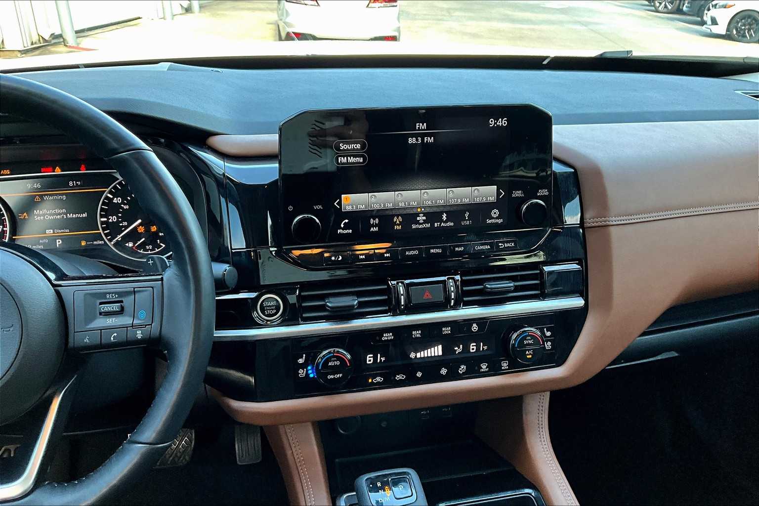 2022 Nissan Pathfinder Platinum photo 5