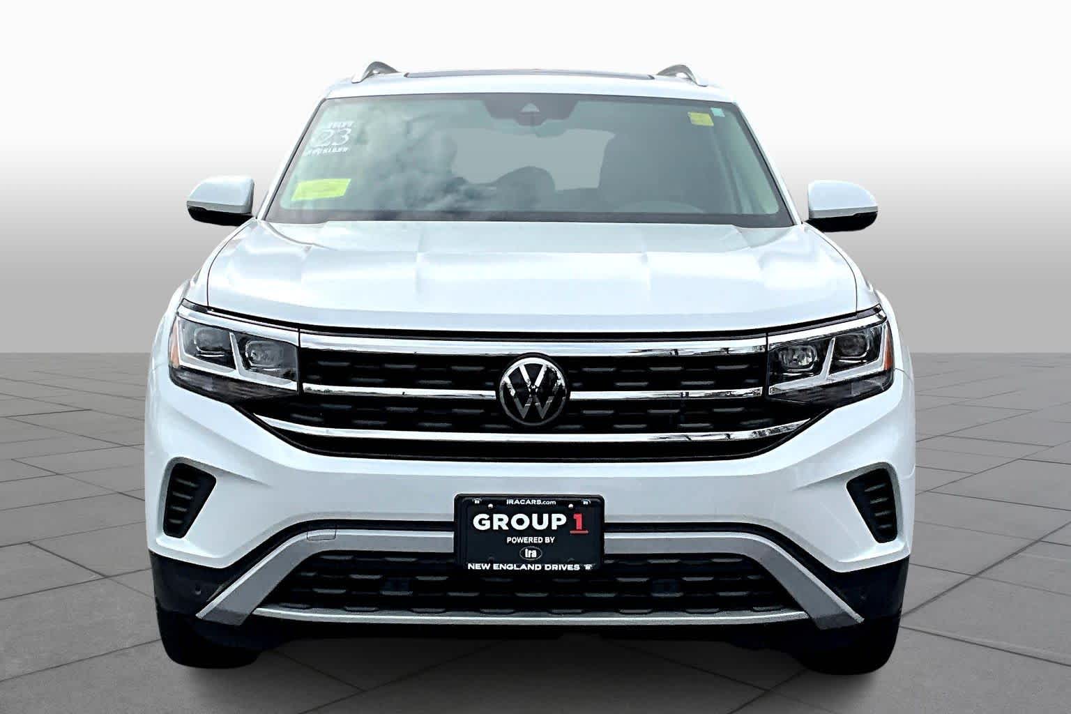 2023 Volkswagen Atlas V6 SEL photo 3