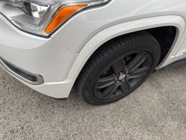 2017 Gmc Acadia Denali photo 4