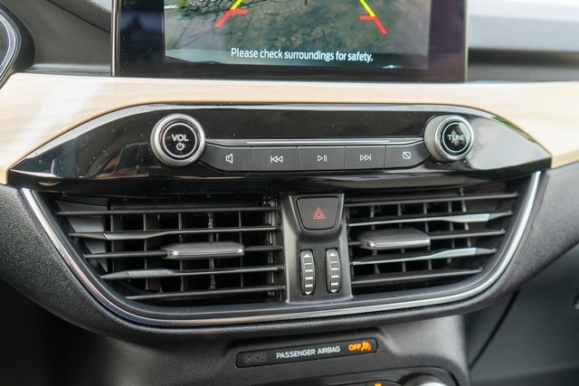 2021 Ford Escape Titanium photo 20
