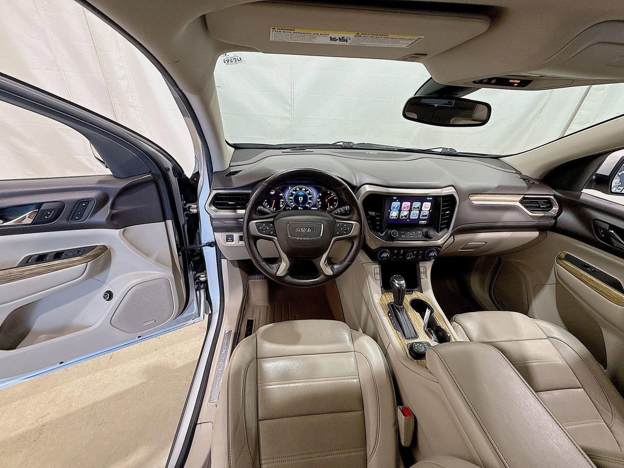 2017 Gmc Acadia Denali photo 18