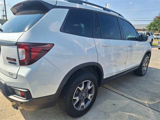 2023 Honda Passport TrailSport photo 4