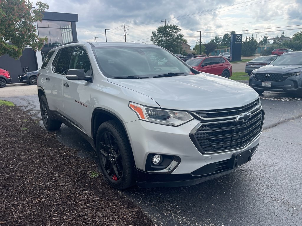 2019 Chevrolet Traverse Premier photo 2