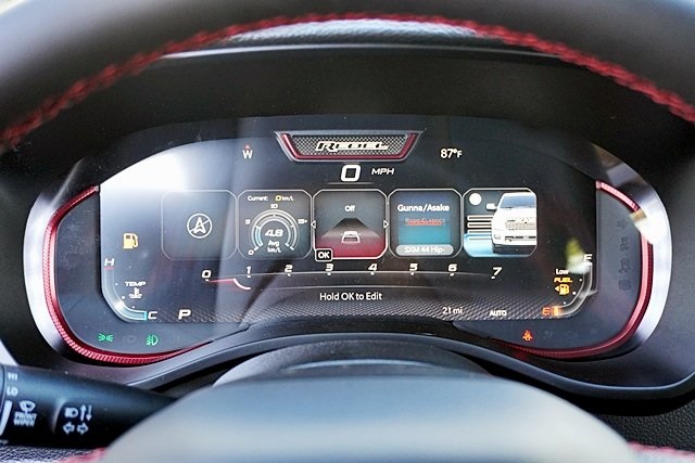 New 2026 Diamond Black Crystal Pearl-Coat Exterior Paint RAM Rebel image 39