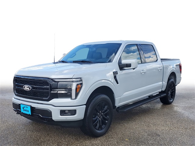 2025 Ford F-150 Lariat photo 2