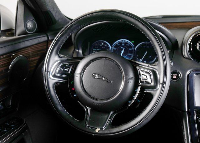 2013 Jaguar XJ XJL Portfolio photo 13