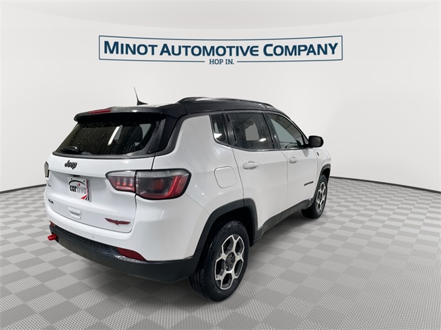 2022 Jeep Compass Trailhawk photo 2