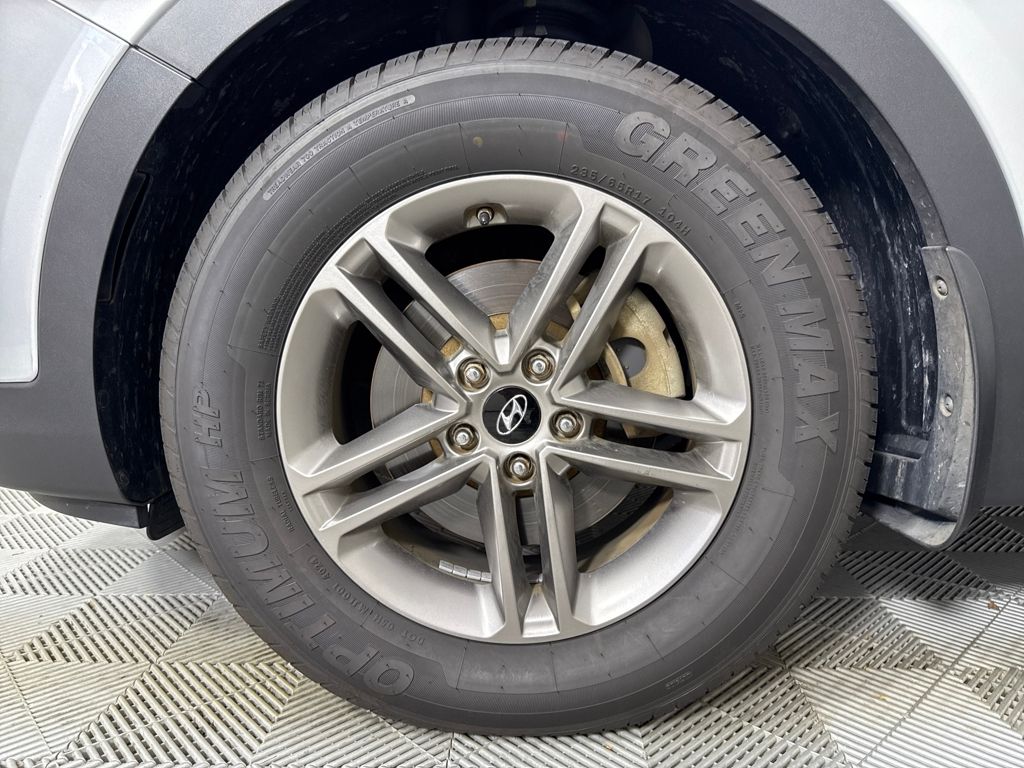 2018 Hyundai Santa Fe Sport Base photo 17