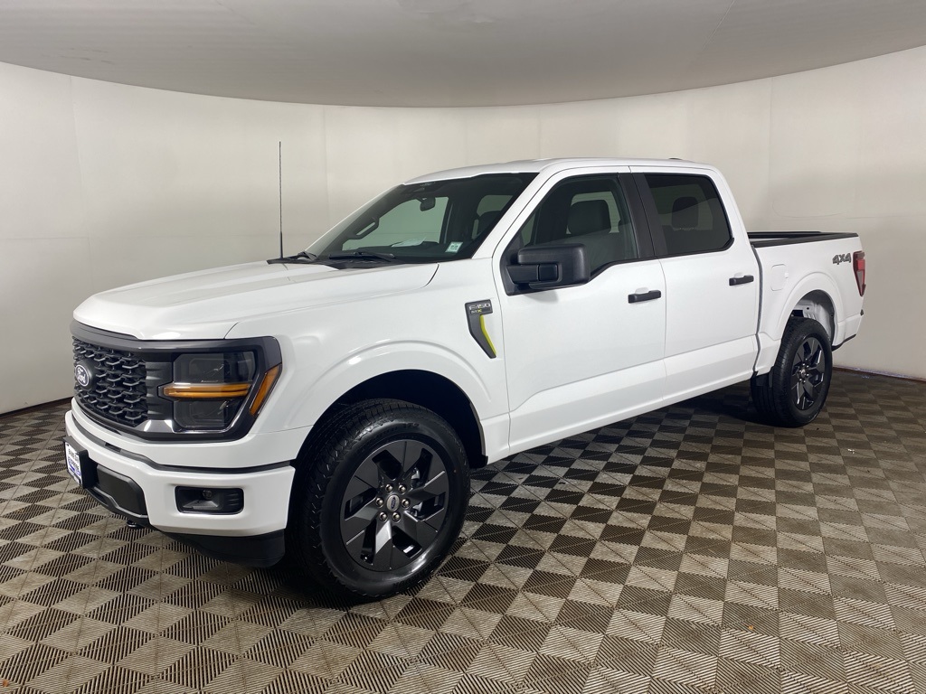 2025 Ford F-150 STX photo 4