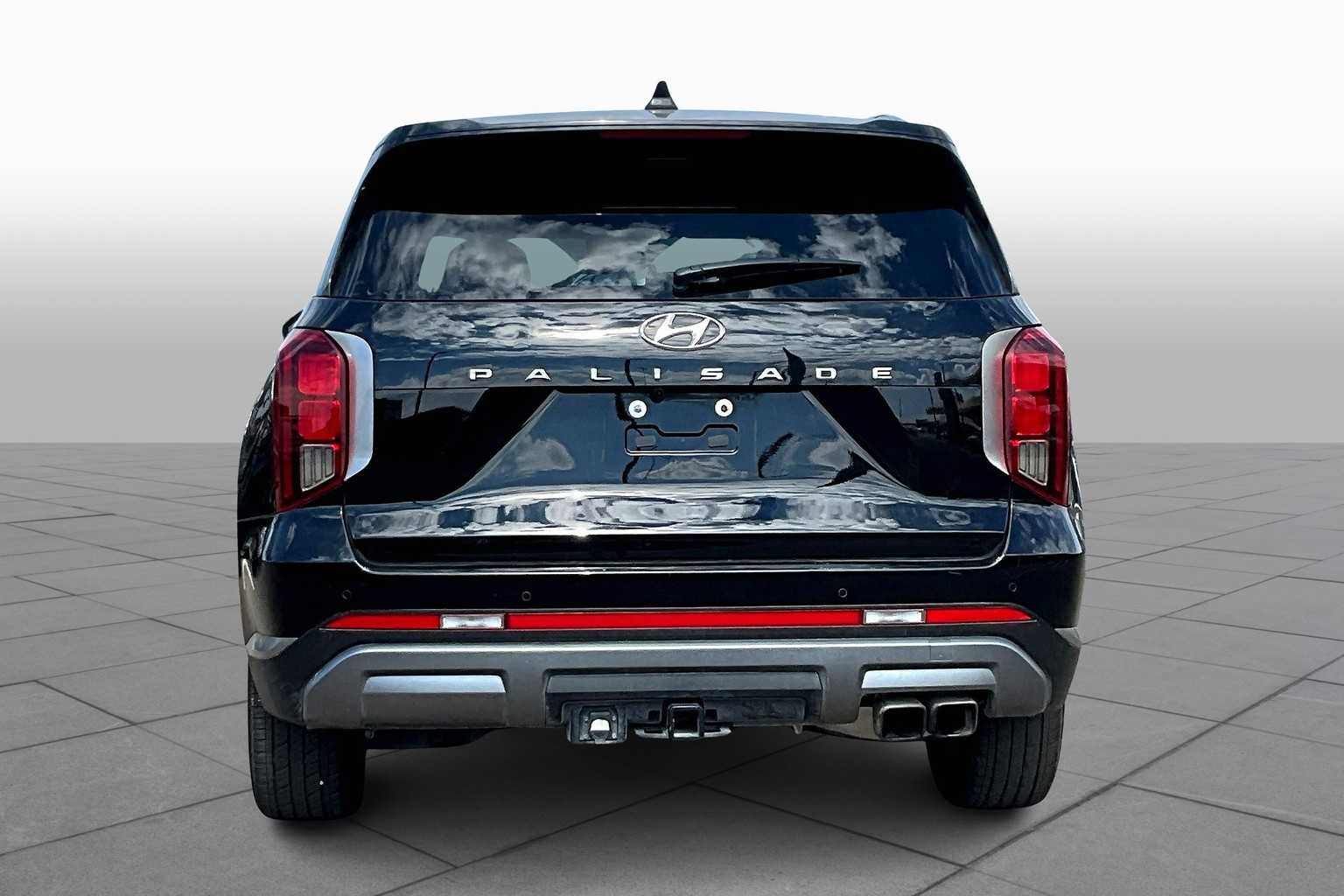 2025 Hyundai Palisade SEL photo 2