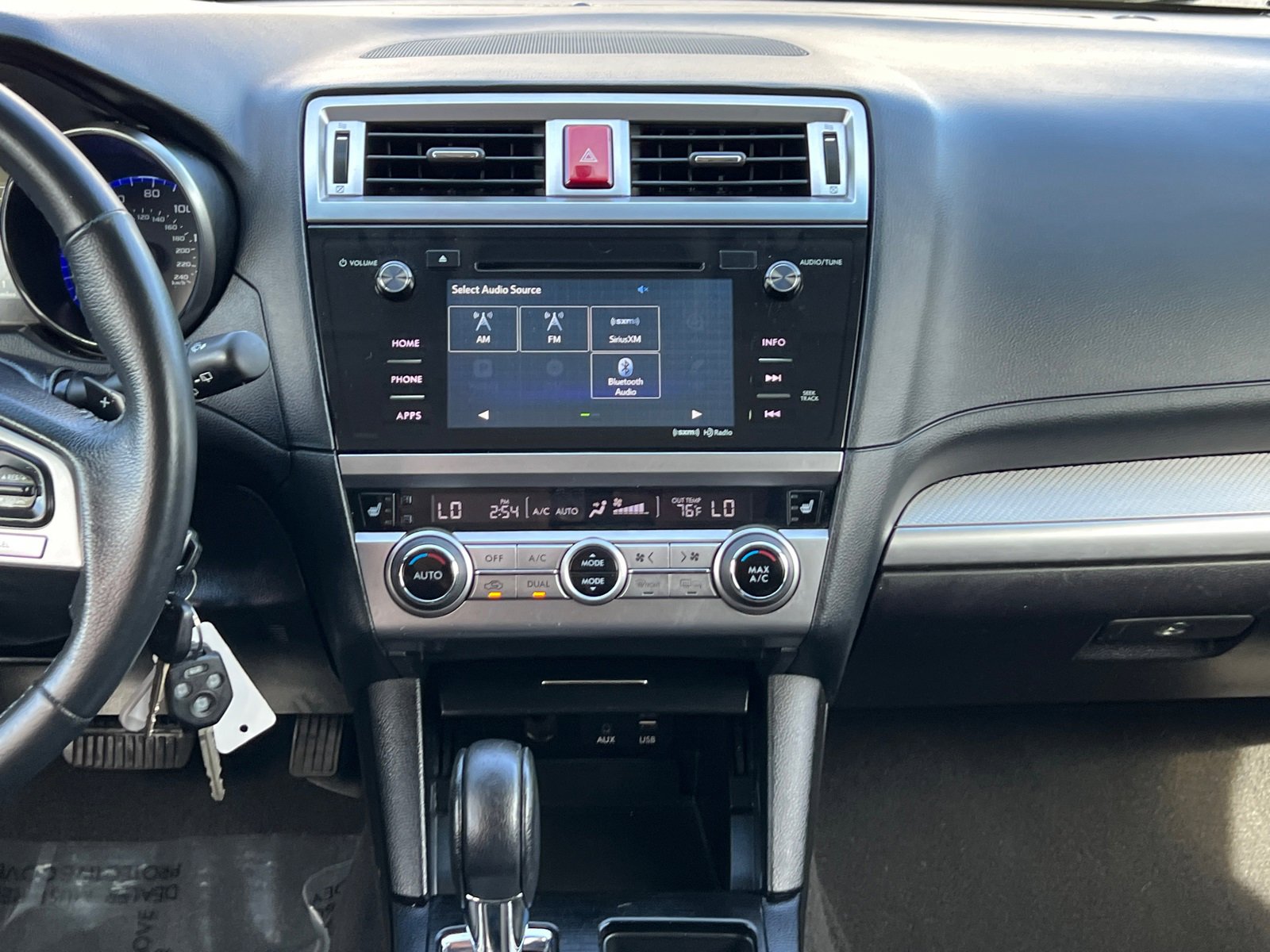 2017 Subaru Outback 2.5i Premium photo 20
