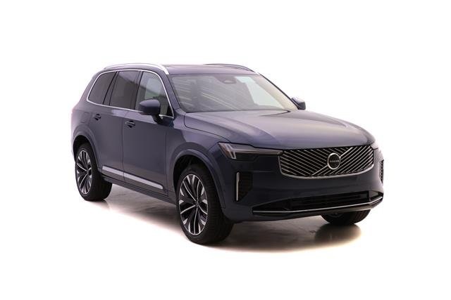 2026 Volvo XC90 Plus photo 2