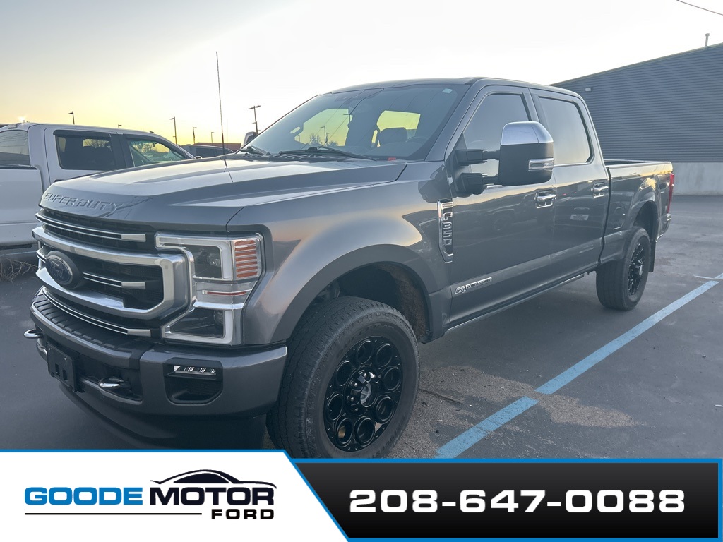 2022 Ford F-350 Super Duty Platinum's photo