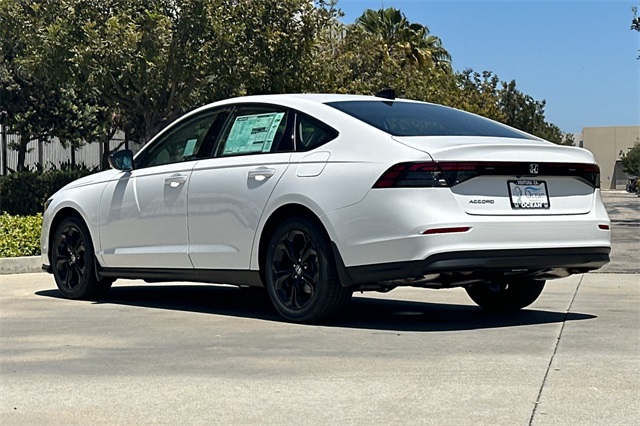2025 Honda Accord SE photo 5